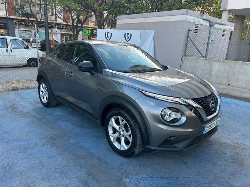 Plateado Usado 2022 Nissan Juke N-Connecta SUV | 18.900 € (Precio justo) - Imagen 1/4