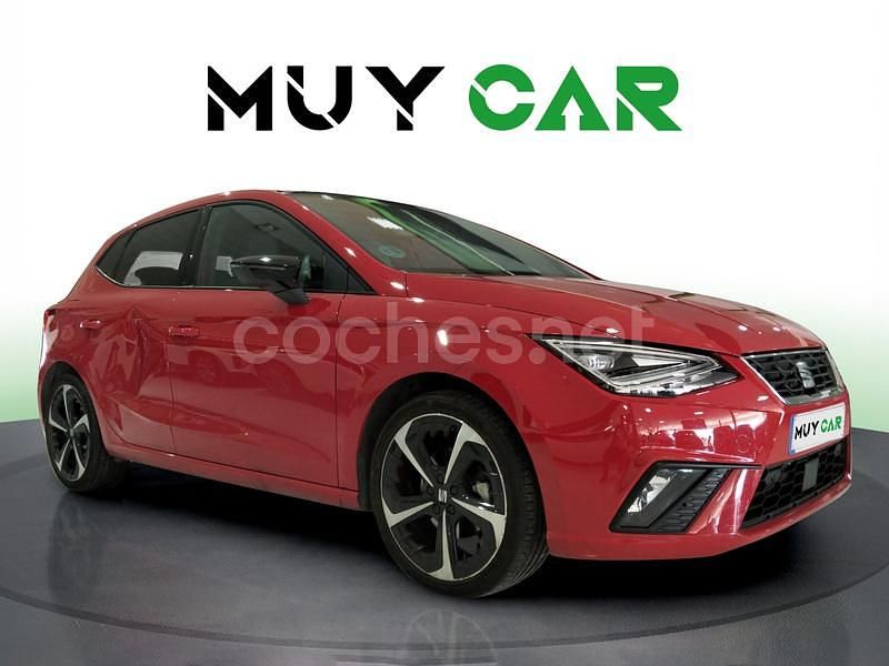 Rojo Usado 2022 Seat Ibiza FR Berlina | 23.490 € (Caro) - Imagen 1/4