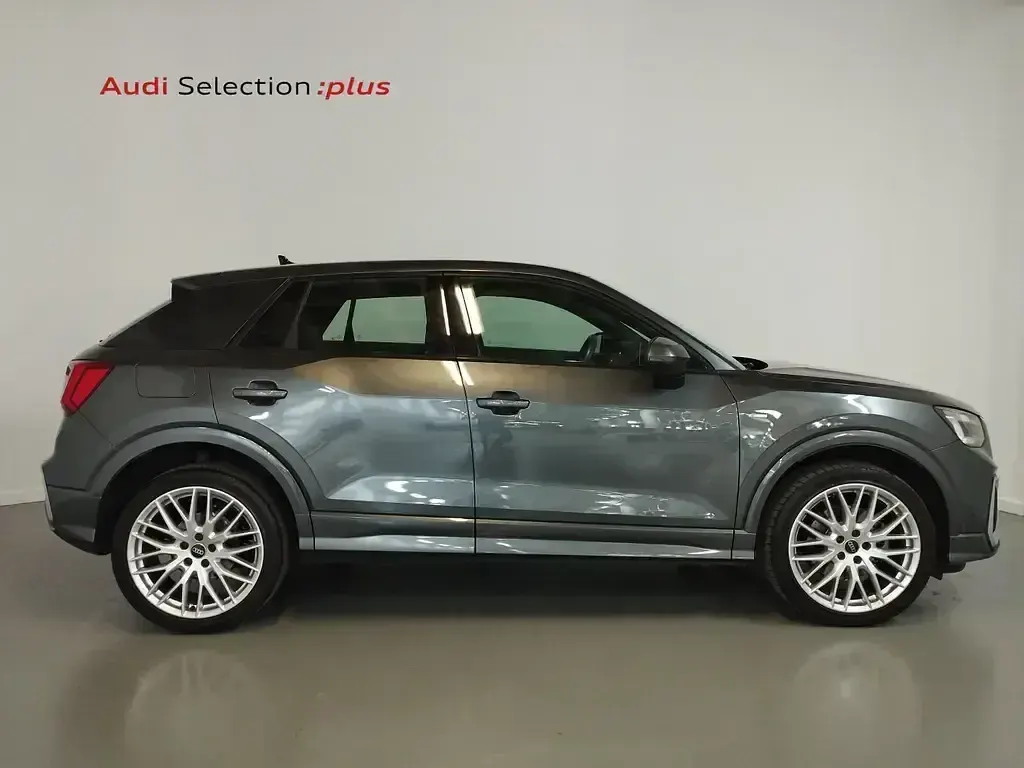 Usado Audi Q2 Sport 150 CV (110 kW) 2023 Gris SUV