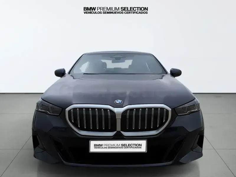 Nuevo BMW 520 Comfort Edition 197 CV (144 kW) 2026 Negro Berlina