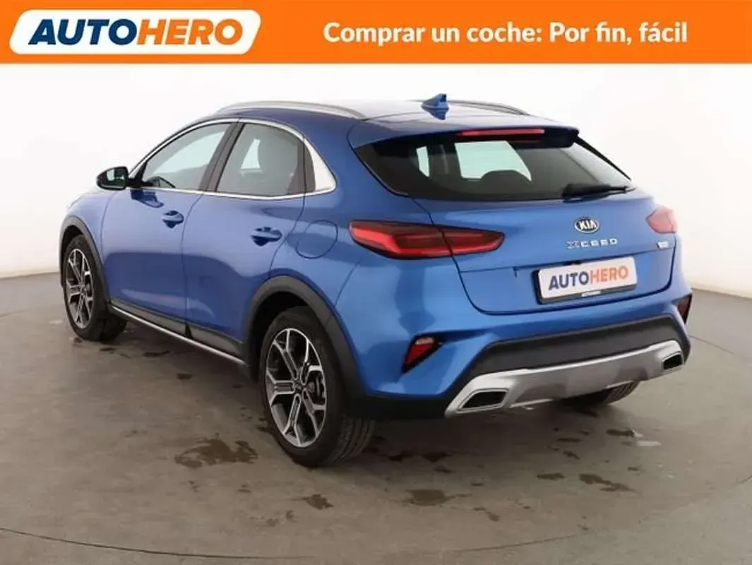 Usado Kia XCeed 136 CV (100 kW) 2021 Azul SUV