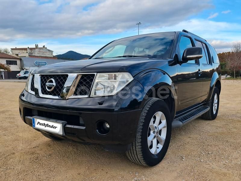 Negro Usado 2009 Nissan Pathfinder SUV | 11.900 € (Precio justo) - Imagen 1/4