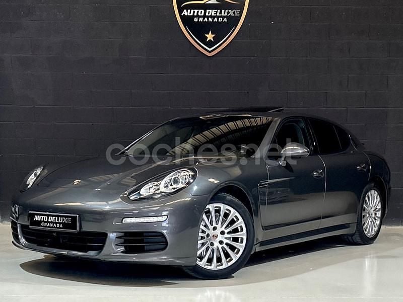 Usado Porsche Panamera 300 CV (220 kW) 2014 Gris / plata Berlina