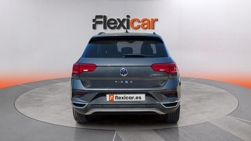 Usado VW T-Roc Advance 150 CV (110 kW) 2019 Gris SUV