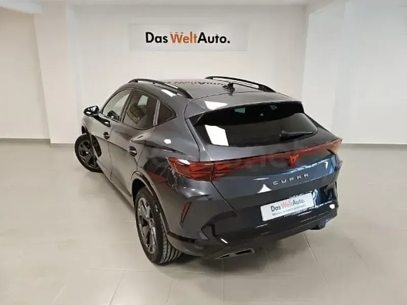 Usado Cupra Formentor 150 CV (110 kW) 2025 Gris / plata SUV