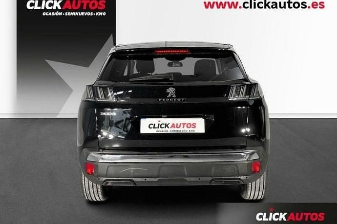 Usado Peugeot 3008 Allure 130 CV (95 kW) 2022 Gris SUV