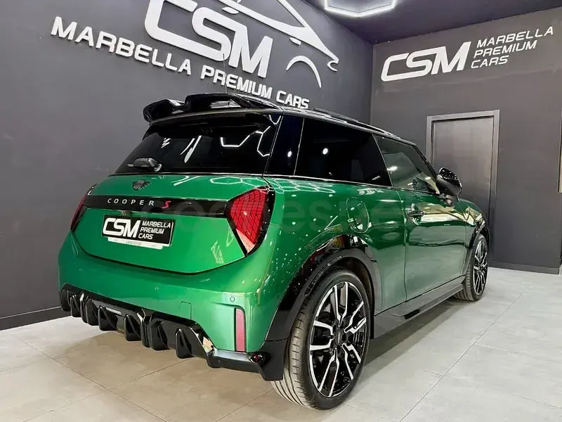 Usado Mini Cooper S 204 CV (150 kW) 2025 Verde Utilitario