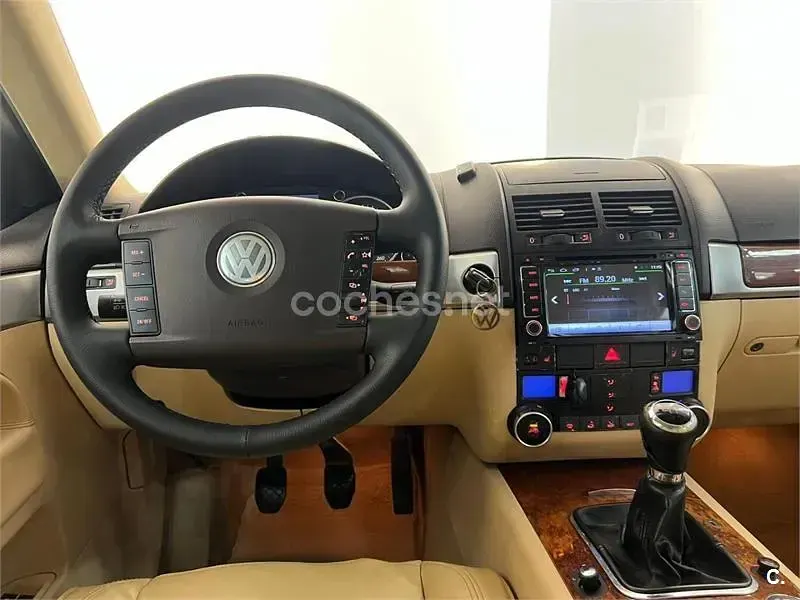 Usado VW Touareg R 174 CV (127 kW) 2003 Negro SUV