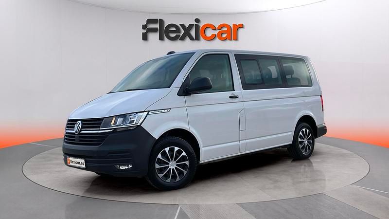 Usado VW Caravelle 150 CV (110 kW) 2023 Blanco Monovolumen