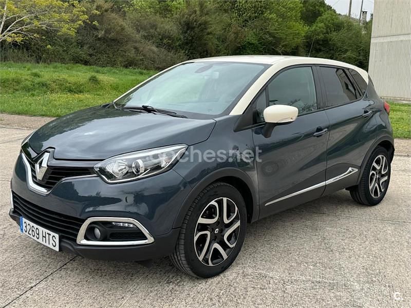 Usado Renault Captur Intens 90 HP (66 kW) 2013 Azul SUV