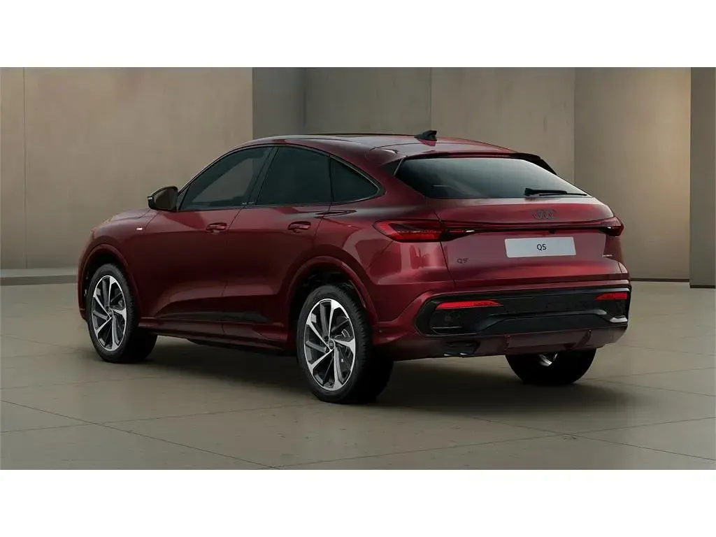 Nuevo Audi Q5 Sportback 204 CV (150 kW) 2025 Rojo granadina SUV