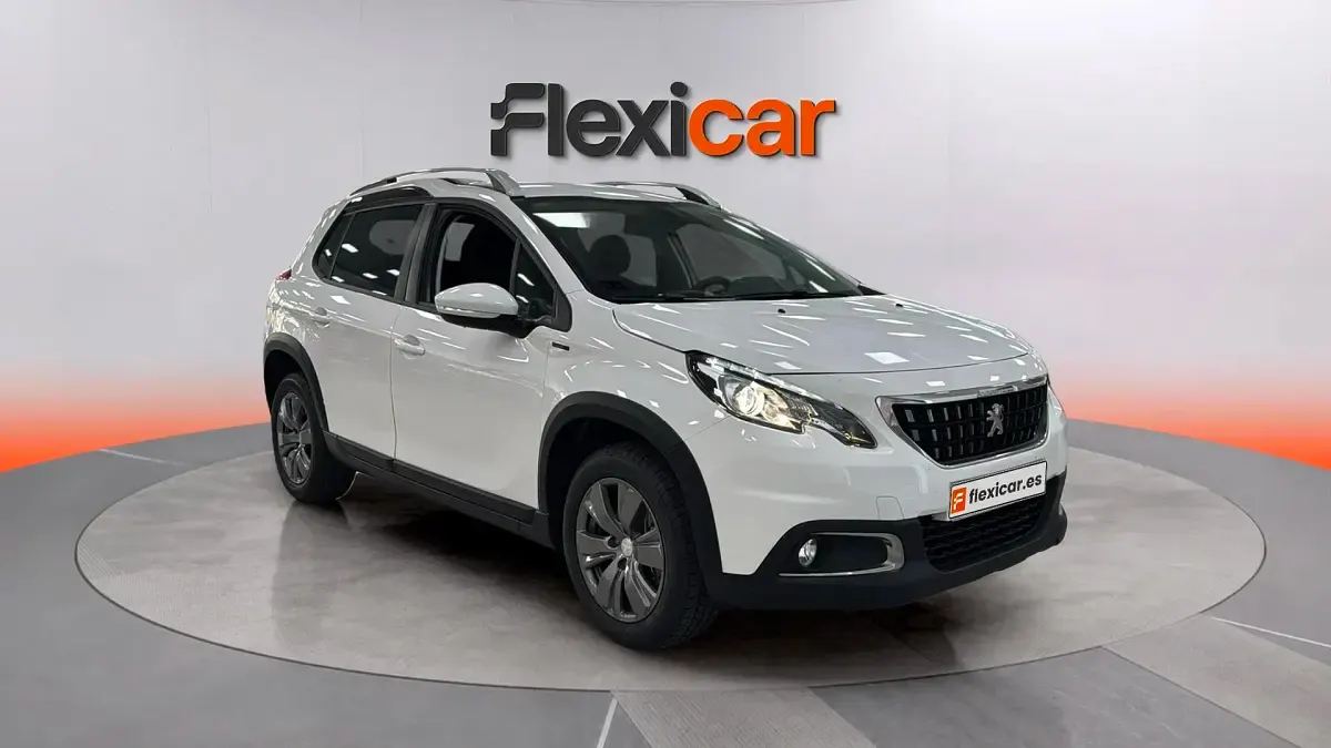 Usado Peugeot 2008 Allure 110 CV (80 kW) 2019 SUV