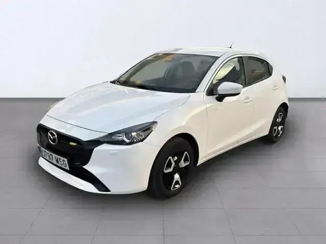 Usado Mazda 2 Center-Line 90 CV (66 kW) 2024 Blanco Utilitario