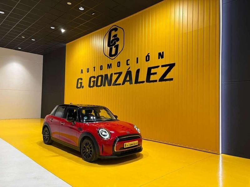 Usado Mini Cooper 136 CV (100 kW) 2023 Rojo Utilitario
