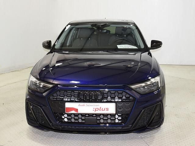 Usado Audi A1 Black Edition 116 CV (85 kW) 2025 Azul SUV
