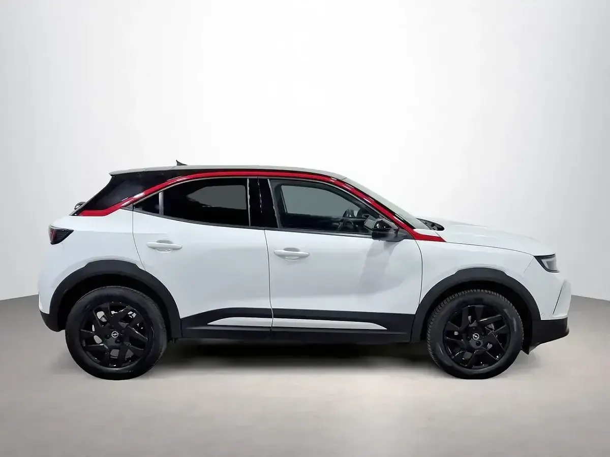 Usado Opel Mokka GS Line 110 CV (80 kW) 2021 Blanco SUV