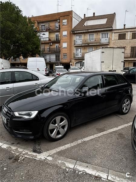 Usado Audi A3 Ambition 122 CV (89 kW) 2014 Negro Berlina