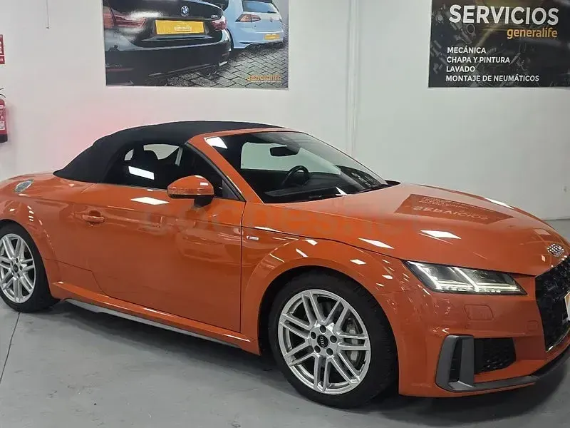 Usado Audi TT S-Line 245 CV (180 kW) 2019 Naranja Descapotable