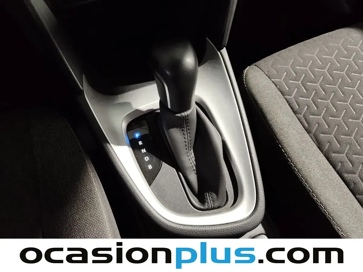 Usado Toyota Yaris Cross Active 116 CV (85 kW) 2024 SUV
