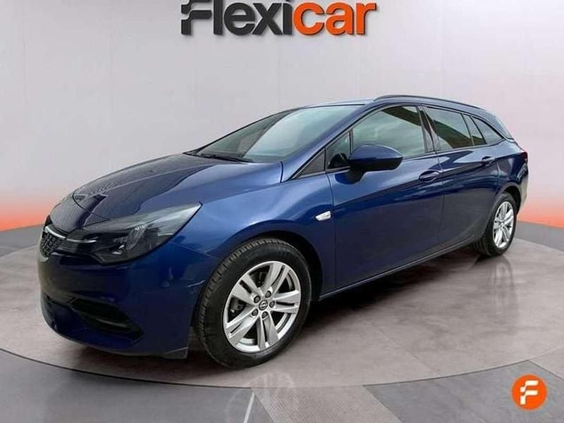 Usado Opel Astra Business Elegance 131 CV (96 kW) 2021 Azul Familiar