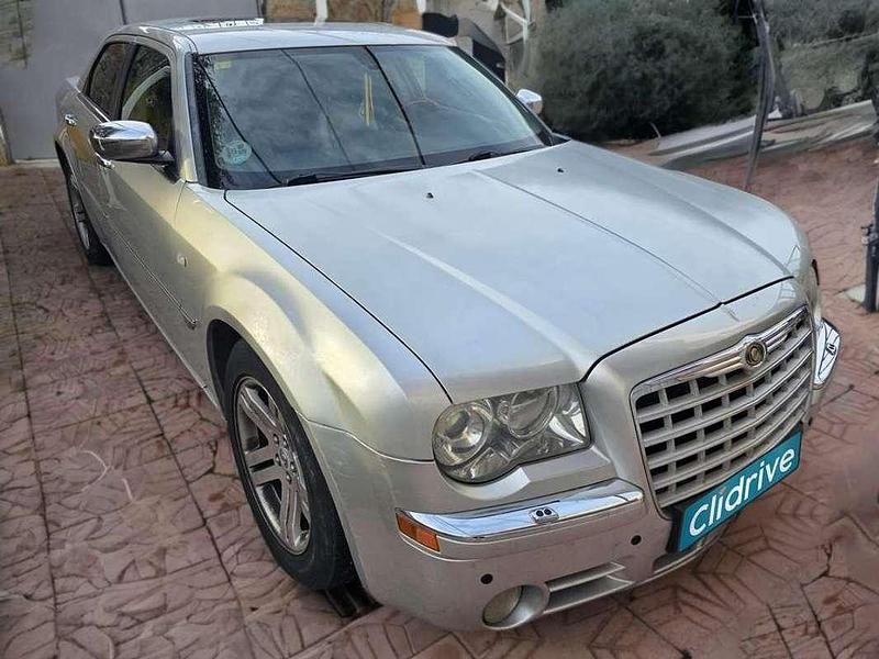 Usado Chrysler 300C 218 CV (160 kW) 2009 Gris Berlina