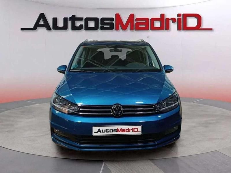 Usado VW Touran Advance 122 CV (89 kW) 2021 Azul Monovolumen