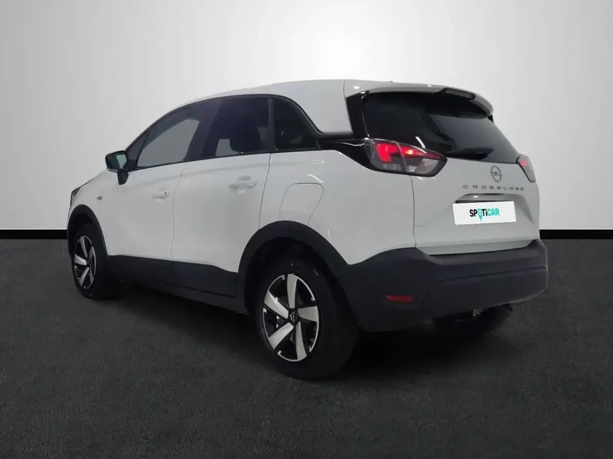 Usado Opel Crossland Edition 110 CV (80 kW) 2023 Blanco SUV