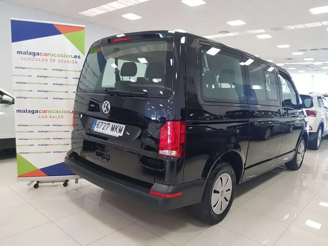 Usado VW Caravelle 150 CV (110 kW) 2023 Negro Van