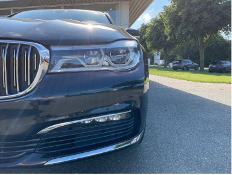 Usado BMW 740L 2016 Negro metalizado Berlina