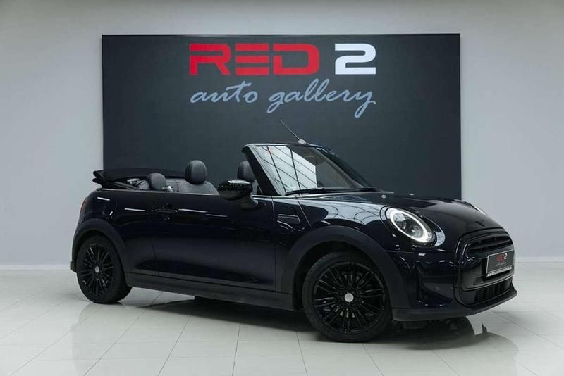 Usado Mini ONE 102 CV (75 kW) 2022 Negro Utilitario