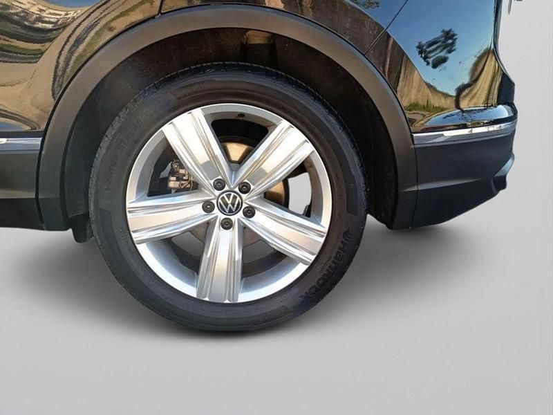 Usado VW Tiguan Life 150 CV (110 kW) 2021 Negro SUV