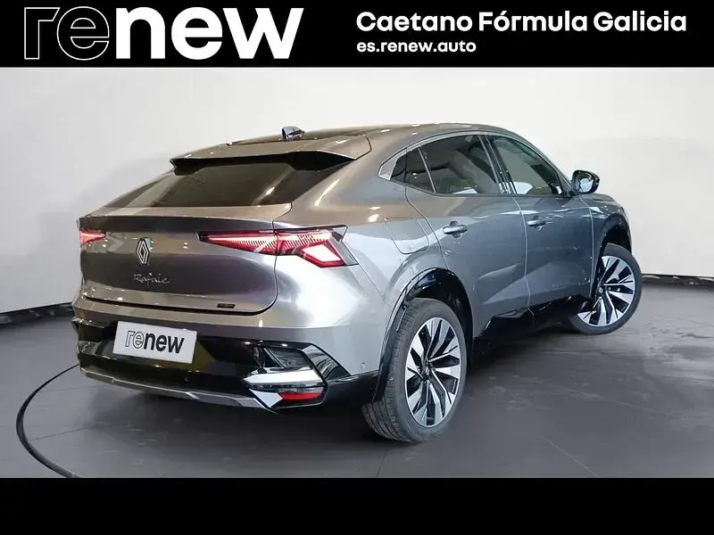 Usado Renault Rafale Techno 200 CV (147 kW) 2025 Gris SUV