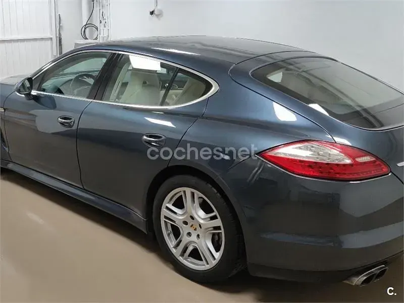Usado Porsche Panamera 4S 400 CV (294 kW) 2010 Azul Berlina