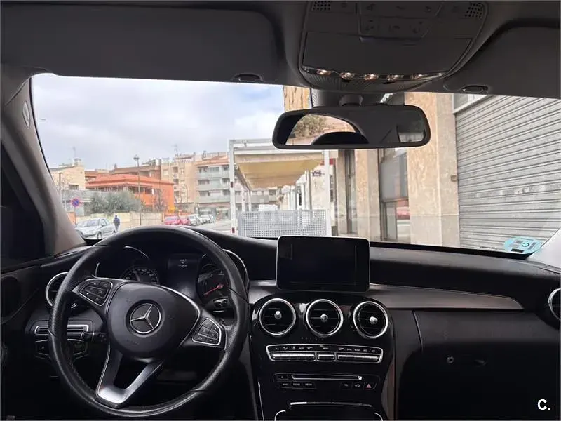 Usado Mercedes C220 170 CV (125 kW) 2017 Azul Berlina