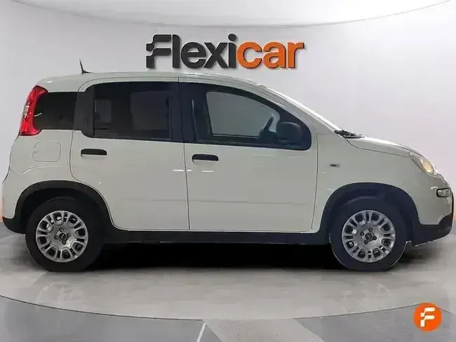 Usado Fiat Panda 70 CV (51 kW) 2024 Blanco Berlina