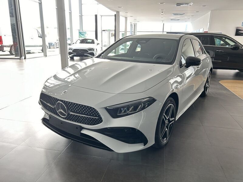 Blanco Usado 2023 Mercedes A250 Advanced Berlina | 52.081 € - Imagen 1/4