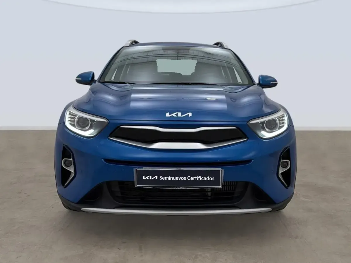 Usado Kia Stonic 101 CV (74 kW) 2025 Azul SUV