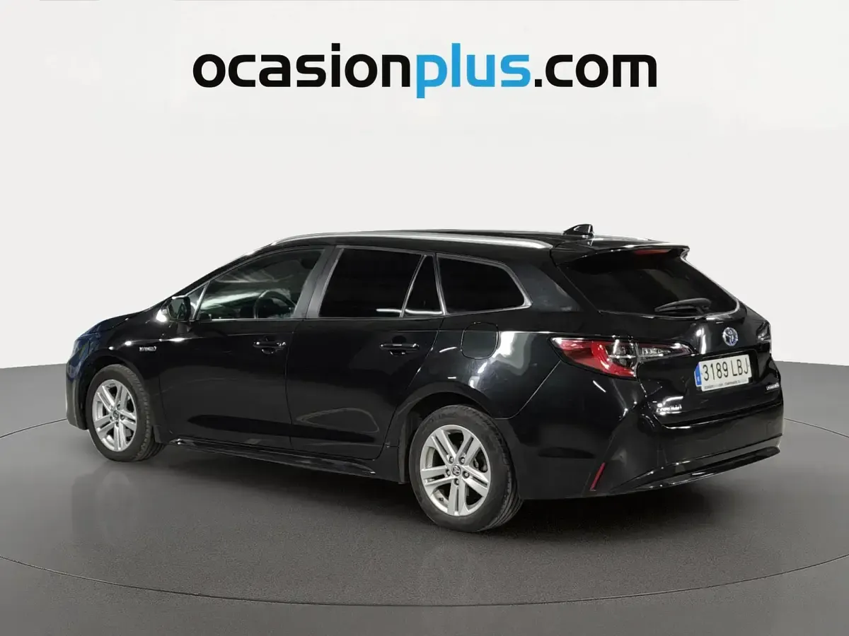 Usado Toyota Corolla Active 122 CV (89 kW) 2019 Negro Monovolumen