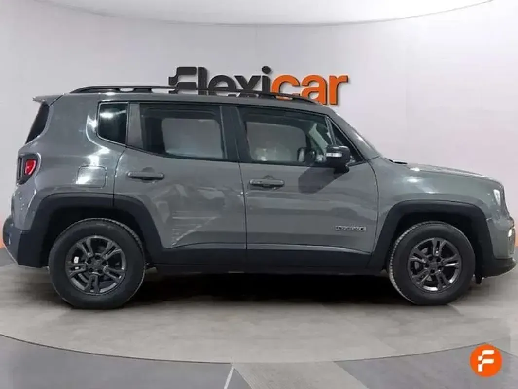Usado Jeep Renegade Longitude 120 CV (88 kW) 2022 Gris SUV