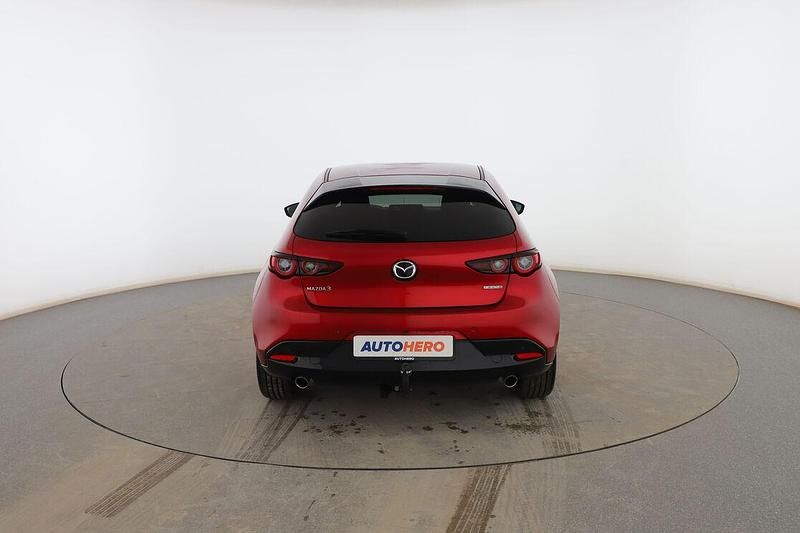 Usado Mazda 3 Homura-Line 150 CV (110 kW) 2023 Rojo Utilitario