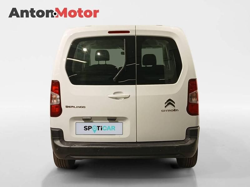 Usado Citroën Berlingo Feel 102 CV (75 kW) 2019 Blanco Monovolumen