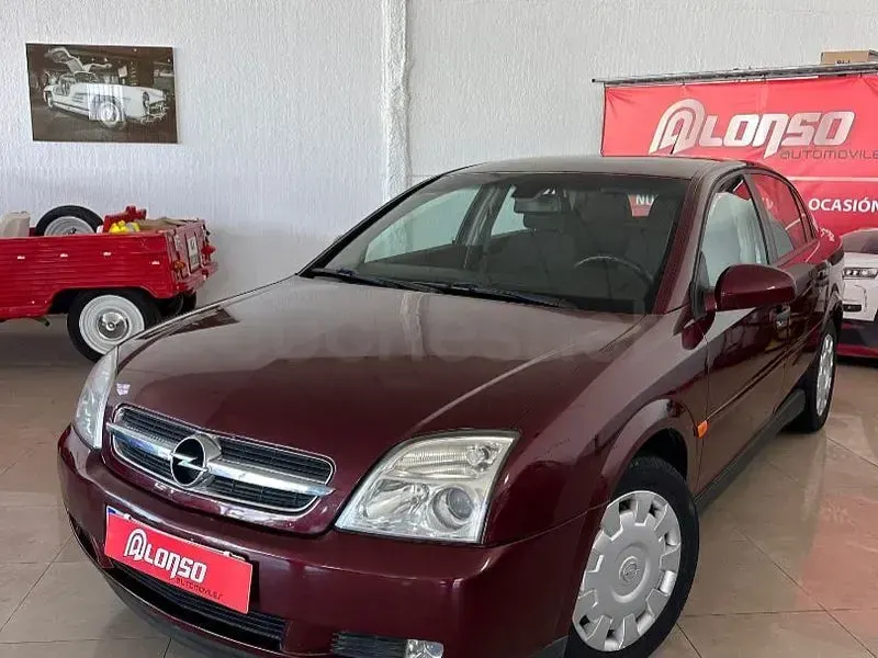 Usado Opel Vectra Club 100 CV (73 kW) 2003 Granate Berlina