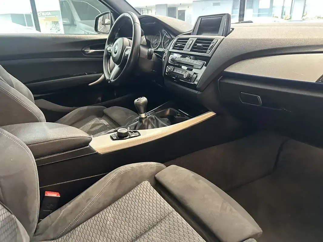 Usado BMW 116 Efficient Dynamics 116 CV (85 kW) 2017 Negro Utilitario