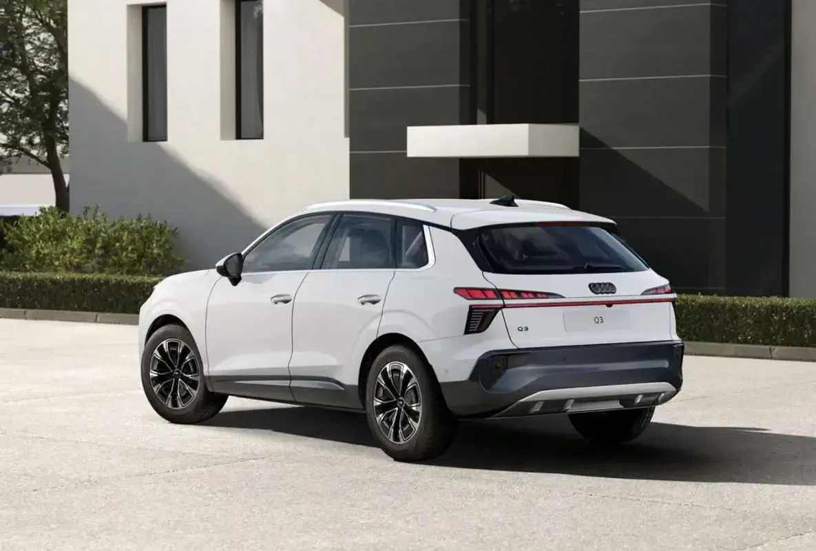 Nuevo Audi Q3 Advanced 150 CV (110 kW) 2026 Blanco SUV
