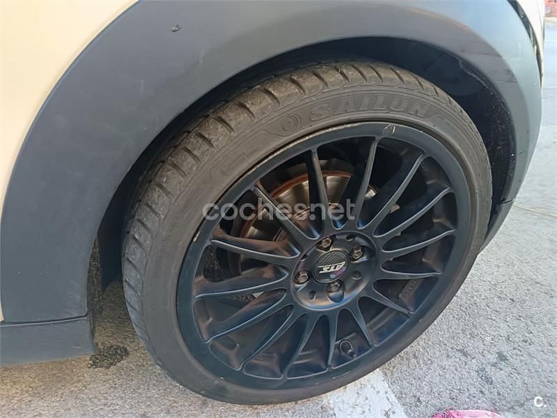 Usado Mini ONE 90 CV (66 kW) 2007 Beige Utilitario