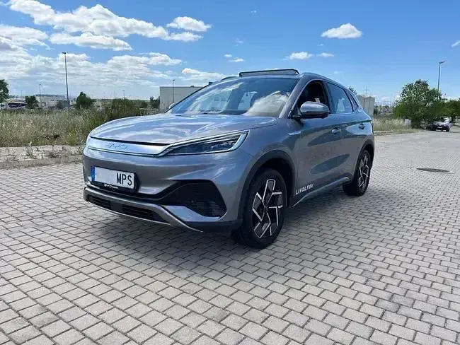 Usado BYD Atto 3 Comfort 150 kW (204 CV) 2024 Gris