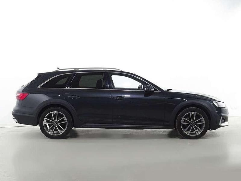 Usado Audi A4 Allroad Ambiente 204 CV (150 kW) 2021 Gris Familiar