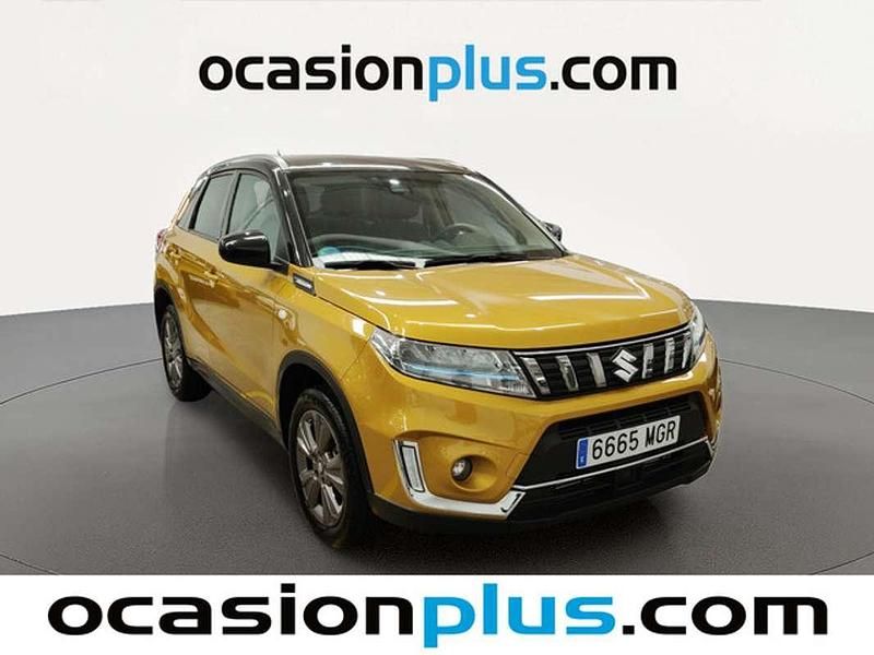 Usado Suzuki Vitara 129 CV (94 kW) 2023 Amarillo SUV