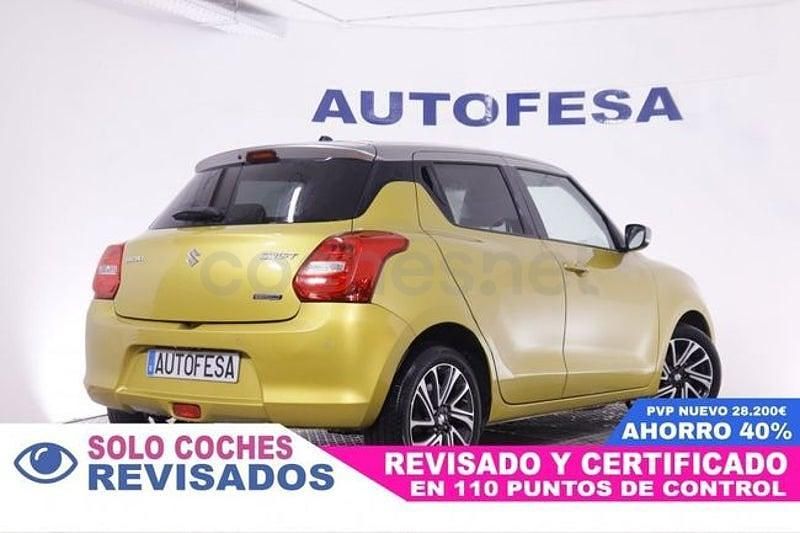 Usado Suzuki Swift 83 CV (61 kW) 2022 Amarillo Utilitario