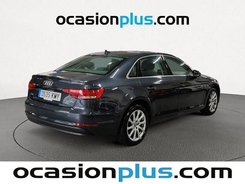 Usado Audi A4 Advanced 150 CV (110 kW) 2018 Gris Berlina